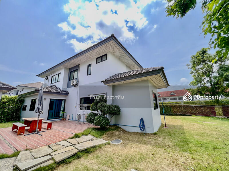 For Sale - Baan Boonyakorn Lake Park Rangsit Klong 6, Pathum Thani