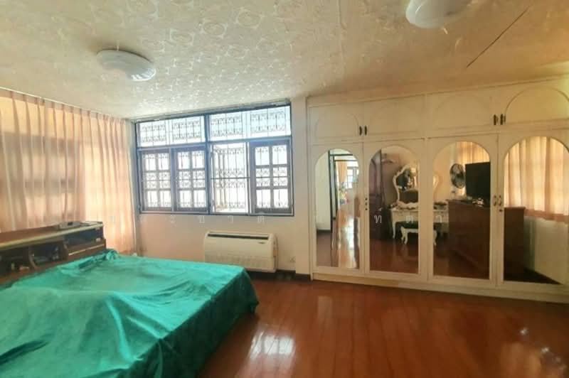 บ้านเดี่ยว ซอยสุขุมวิท 65 ซอยชัยพฤกษ์ แยก 2 เนื้อที่ 65 ตรว. ถนนสุขุมวิท เขตพระโขนง, Bangkok, สุขุมวิท, Phra Kanong Nua, Watthana, Bangkok, 4 Bedrooms, 260 sqm, Single Detached House For Sale, by ชนะชาติ นนท์ตา, 10853694 - DDproperty.com