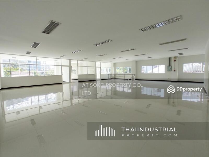 For Sale - Factory or Warehouse 612 sqm for SALE at Bang Khen, Mueang Nonthaburi, Nonthaburi (ID: AT983S), Nonthaburi