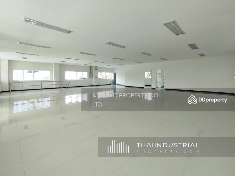For Sale - Factory or Warehouse 612 sqm for SALE at Bang Khen, Mueang Nonthaburi, Nonthaburi (ID: AT983S), Nonthaburi