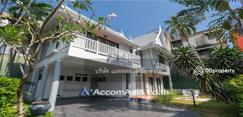 ให้เช่า - Oriental Style House in compoud with pool, กรุงเทพ
