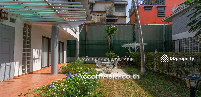 ให้เช่า - Oriental Style House in compoud with pool, กรุงเทพ
