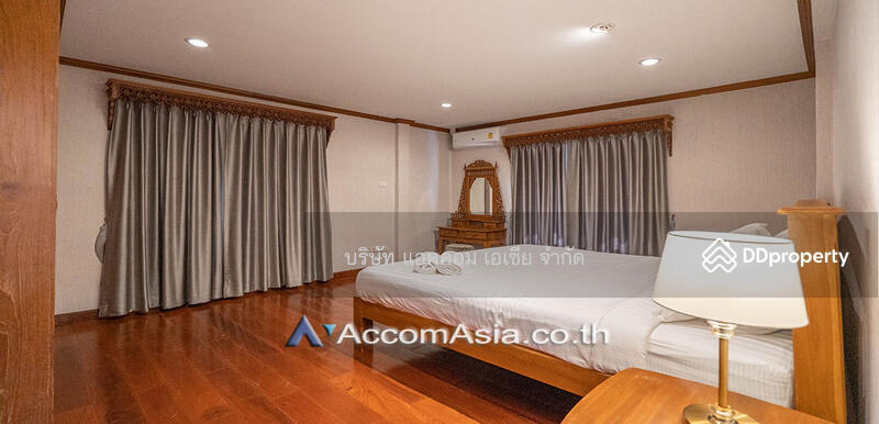 ให้เช่า - Oriental Style House in compoud with pool, กรุงเทพ
