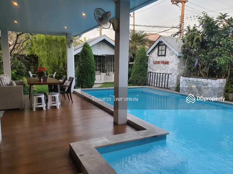 บ้านหรู ริมทะเลสาบ พื้นที่โครงการกว้าง (หมู่บ้านฟ้าปิยรมย์ลำลูกกาคลอง 6 สไตล์รีสอร์ท) 118 ตร.ว.