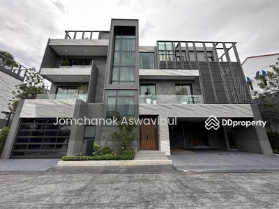 ขาย - 95E1 (Ninety-Five East One) : ไนน์ตี้ไฟว์ อีสต์วัน, กรุงเทพ