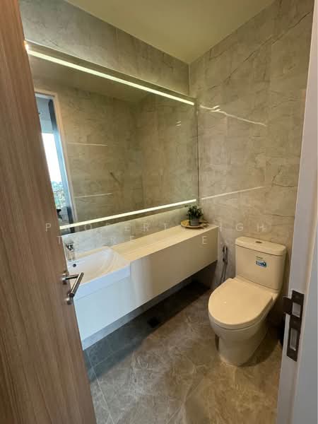 Noble Around Sukhumvit 33, Bangkok, 17 Soi Sukhumvit 33, Khlong Tan Nua, Watthana, Bangkok, 2 Bedrooms, 55 sqm, Condo For Rent, by PROPERTYSIGHTS REAL ESTATE, 10871277 - DDproperty.com