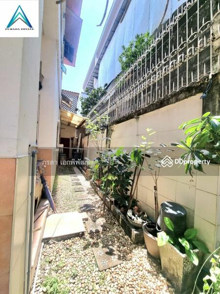 ขาย Townhome ปริญลักษณ์ นวมินทร์ หลังมุม ทำเลดีใกล้ทางออกประมาณ 100 เมตร ติดใหญ่ถนนนวมินทร์, Bangkok, นวมินทร์34, Nawamin, Bueng Kum, Bangkok, 5 Bedrooms, 160 sqm, Townhouse For Sale, by ภูรดา เอกพิพัฒนา, 10873153 - DDproperty.com