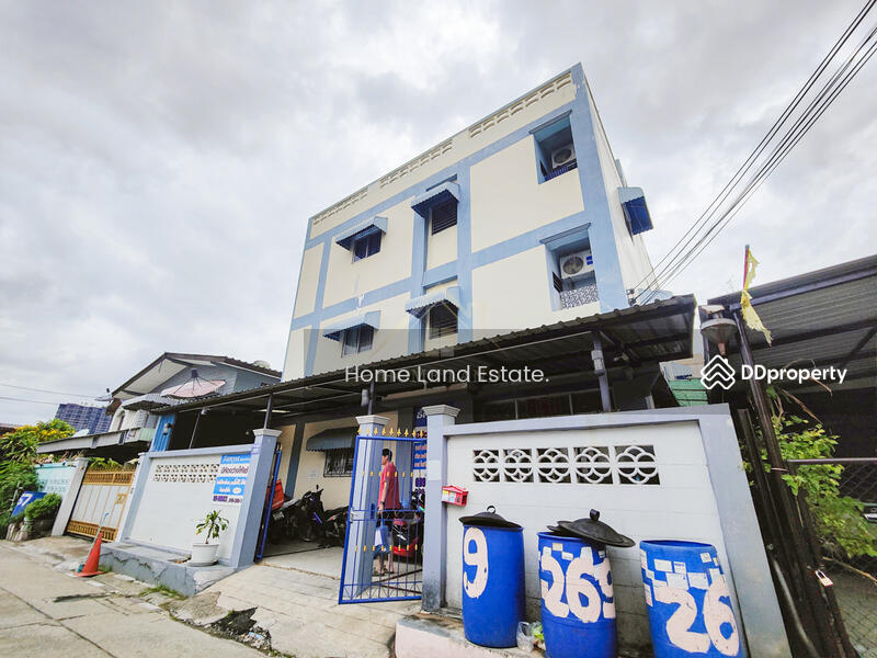 For Sale - อพาร์ทเม้นท์ 3 ชั้น ซอยลาดพร้าว 136, Bangkok