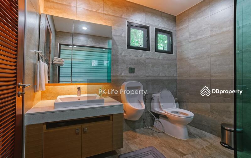 7S0070 Seaview villa for sale 220,000,000 These pool villa will offer over 7,000 sqm 6 bedroom 7, Phuket, Rawai, Muang Phuket, Phuket, 6 Bedrooms, 7,000 sqm, Single Detached House For Sale, by PK LIFE Property, 10877838 - DDproperty.com