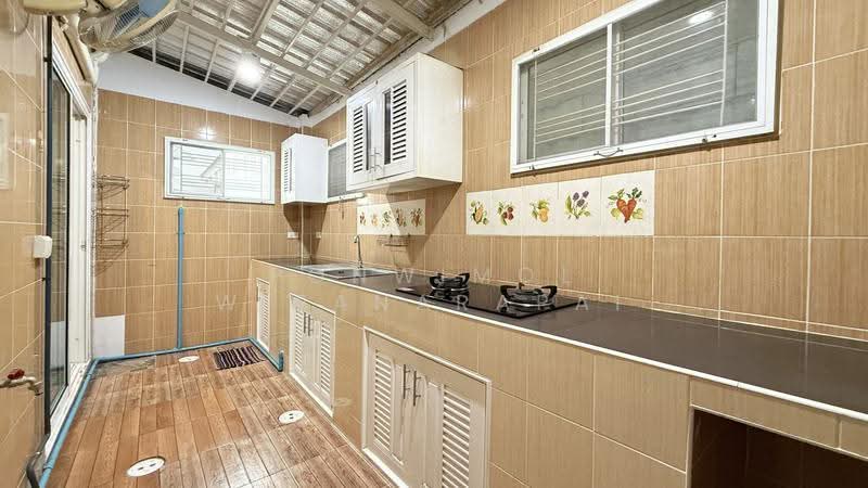 Villette Lite Pattanakarn, Bangkok, Soi Phatthanakan 38, Phatthanakan Road, Suan Luang, Bangkok, 3 Bedrooms, 110 sqm, Townhouse For Rent, by Ponwimol Wipanarapai, 10880344 - DDproperty.com