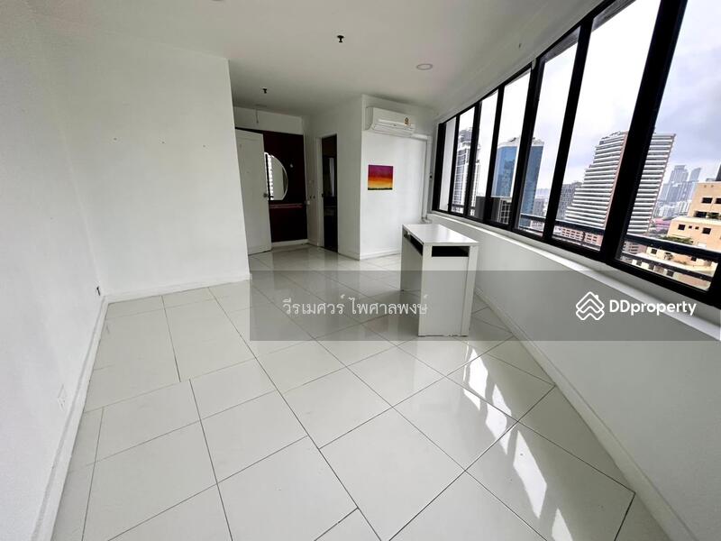 Moon Tower มูนทาวเวอร์ สุขุมวิท59