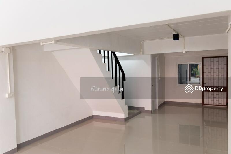 อาคารพาณิชย์ 4 ชั้นครึ่ง ศรีด่าน 9/3_1314/1, Samut Prakan, Samrong Nua, Muang Samut Prakarn, Samut Prakan, , 88 sqm, Shophouse For Rent, by PATTANAPOL SOODTO, 10881623 - DDproperty.com