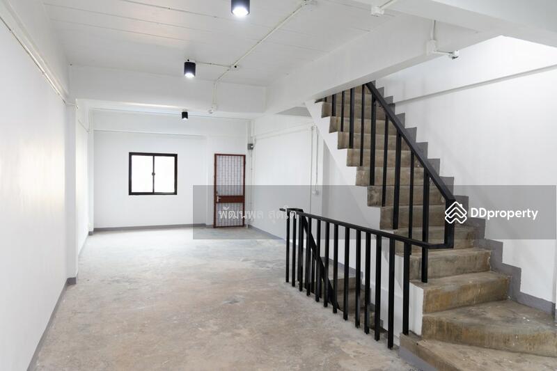 อาคารพาณิชย์ 4 ชั้นครึ่ง ศรีด่าน 9/3_1314/1, Samut Prakan, Samrong Nua, Muang Samut Prakarn, Samut Prakan, , 88 sqm, Shophouse For Rent, by PATTANAPOL SOODTO, 10881623 - DDproperty.com