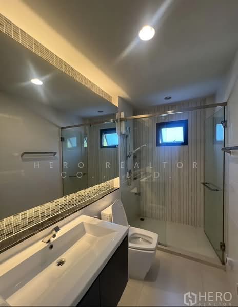 Setthasiri Krungthep Kreetha, Bangkok, Krungthep Kreetha Road, Hua Mak, Bang Kapi, Bangkok, 3 Bedrooms, 287 sqm, Single Detached House For Rent, by Hero Realtor Co., Ltd., 10882581 - DDproperty.com