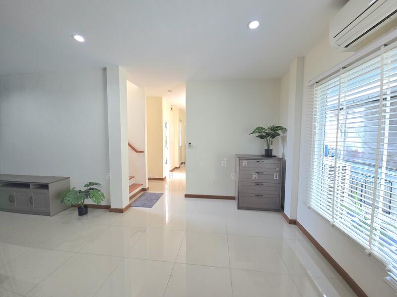 Casa Premium On Nut-Wongwaen, Bangkok, Kanchanaphisek Road, Dok Mai, Prawet, Bangkok, 4 Bedrooms, 180 sqm, Single Detached House For Rent, by ศรันย์ภัค สรัลสรกฤตย์, 10884149 - DDproperty.com