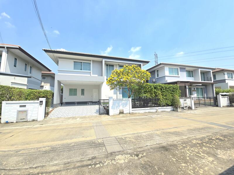 Casa Premium On Nut-Wongwaen, Bangkok, Kanchanaphisek Road, Dok Mai, Prawet, Bangkok, 4 Bedrooms, 180 sqm, Single Detached House For Rent, by ศรันย์ภัค สรัลสรกฤตย์, 10884149 - DDproperty.com
