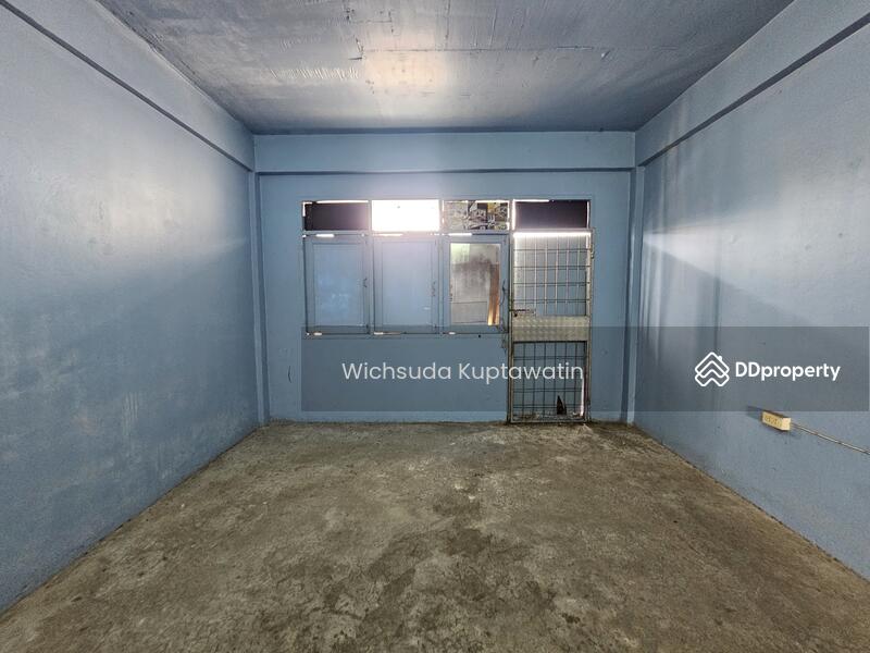 For Rent - Sale and Rent commercial buildings in Rewadee Commercial building, Soi Rewadee, Nonthaburi, Nonthaburi