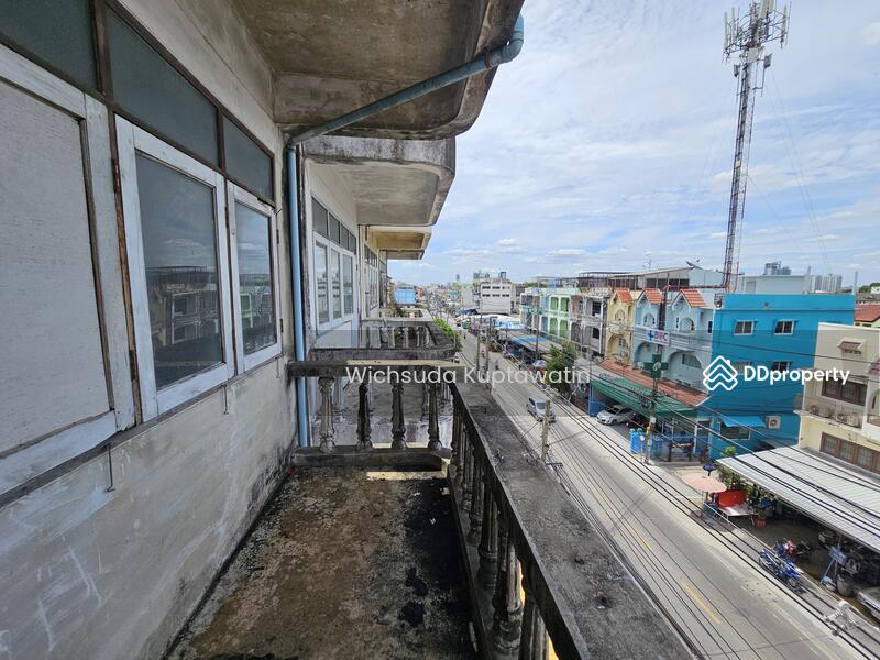 For Rent - Sale and Rent commercial buildings in Rewadee Commercial building, Soi Rewadee, Nonthaburi, Nonthaburi