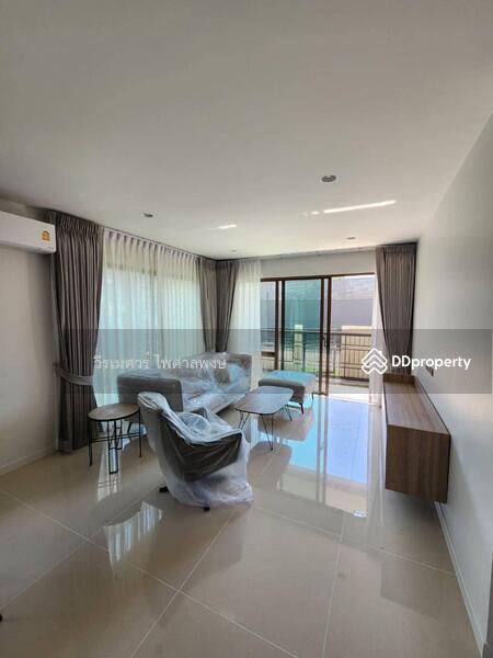 บ้านหรู Burasiri Krungthepkreetha บนเนื้อที่ 50 ตร.ว. พื้นที่ใช้สอย 196 ตร.ม. 4 ห้องนอน 4 ห้องน้ำ 