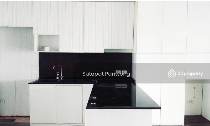 Supapong Place, Bangkok, Soi Ladprao 35, Chan Kasem, Chatuchak, Bangkok, 2 Bedrooms, 137 sqm, Condo For Sale, by Sutapat Pariwong, 10887679 - DDproperty.com