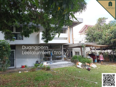 ขาย - ที่ดินพร้อมสิ่งปลูกสร้าง บ้าน 2 ชั้น ในซอยปรีดีฯ 26, กรุงเทพ