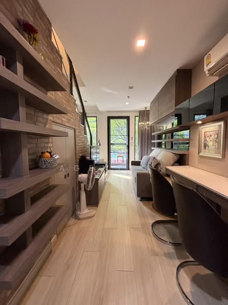 IDEO MOBI Sukhumvit 81, Bangkok, 2097 Sukhumvit Road, Bang Chak, Phra Khanong, Bangkok, 1 Bedroom, 43 sqm, Condo For Rent, by Agentbkk, 10889316 - DDproperty.com