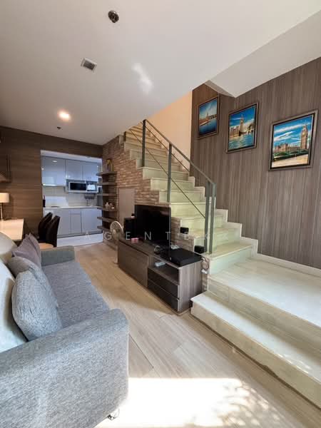 IDEO MOBI Sukhumvit 81, Bangkok, 2097 Sukhumvit Road, Bang Chak, Phra Khanong, Bangkok, 1 Bedroom, 43 sqm, Condo For Rent, by Agentbkk, 10889316 - DDproperty.com