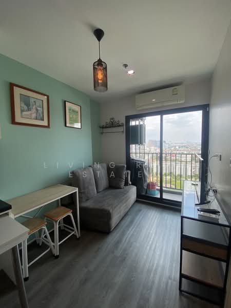 Rich Park @ Triple Station, Bangkok, 591 Srinakarin Road, Suan Luang, Suan Luang, Bangkok, 1 Bedroom, 28 sqm, Condo For Rent, by Living Real Estates, 10890708 - DDproperty.com