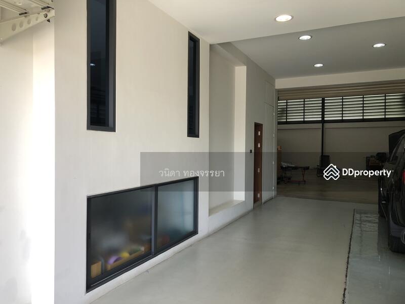 ขายบ้าน Home office พร้อม โกดัง ทำเลดีที่สุดในย่านศรีนครินทร์, กรุงเทพ, 15 ศรีนครินทร์, หนองบอน, ประเวศ, กรุงเทพ, 1,000 ตร.ม., บ้านเดี่ยว ขาย, โดย เปรมยุดา ทองจรรยา, 10892246 - DDproperty.com