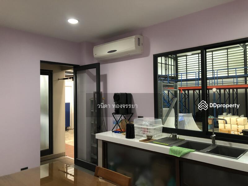 ขายบ้าน Home office พร้อม โกดัง ทำเลดีที่สุดในย่านศรีนครินทร์, กรุงเทพ, 15 ศรีนครินทร์, หนองบอน, ประเวศ, กรุงเทพ, 1,000 ตร.ม., บ้านเดี่ยว ขาย, โดย เปรมยุดา ทองจรรยา, 10892246 - DDproperty.com