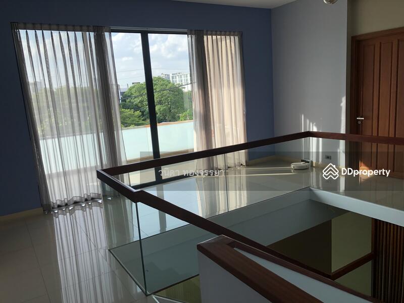 ขายบ้าน Home office พร้อม โกดัง ทำเลดีที่สุดในย่านศรีนครินทร์, กรุงเทพ, 15 ศรีนครินทร์, หนองบอน, ประเวศ, กรุงเทพ, 1,000 ตร.ม., บ้านเดี่ยว ขาย, โดย เปรมยุดา ทองจรรยา, 10892246 - DDproperty.com