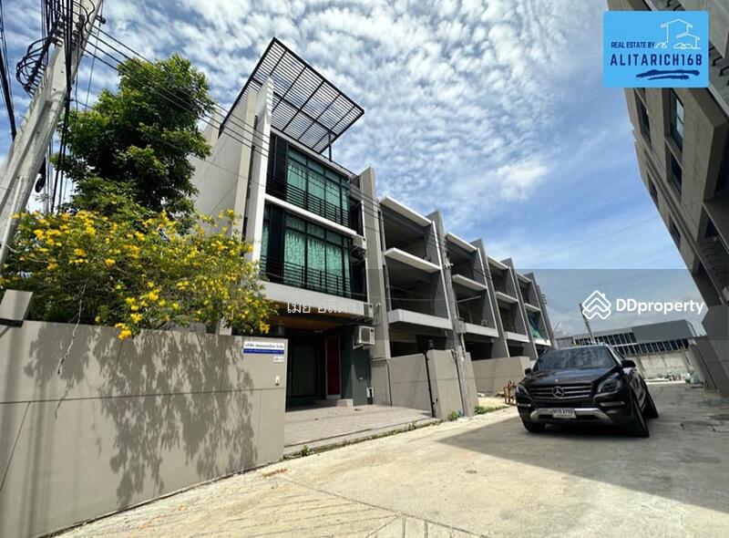 For Sale - Alisha View LuxuryTownhouse, Samut Prakan