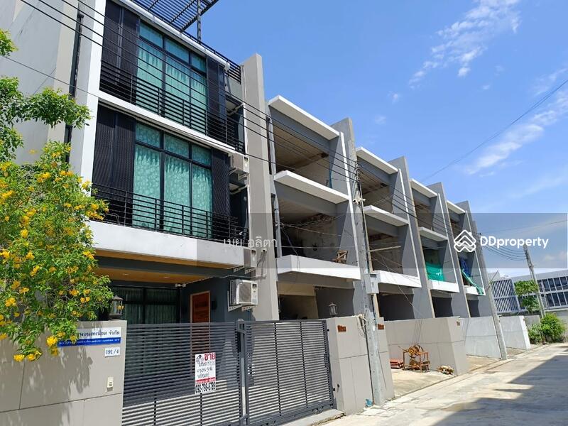 For Sale - Alisha View LuxuryTownhouse, Samut Prakan