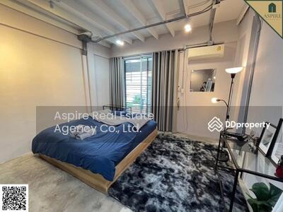 ขาย - ทาวเฮ้าส์ 4 ชั้น ใจกลางเมือง ตรงข้ามมาบุญคลอง, กรุงเทพ