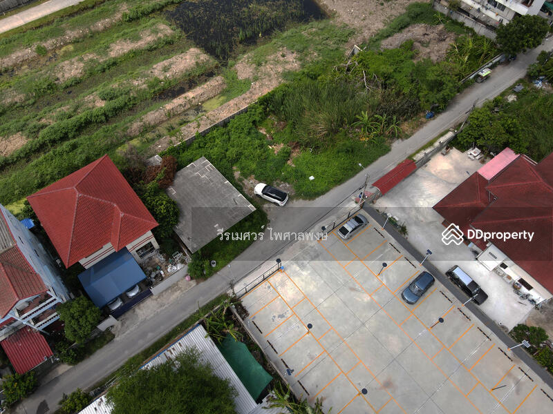 ขายที่ดิน อ่อนนุช ใกล้ Lotus อ่อนนุช 170 m. (เหมาะสร้าง บ้าน + สำนักงาน + Townhome) เนื้อที่ 93 ตร.ว