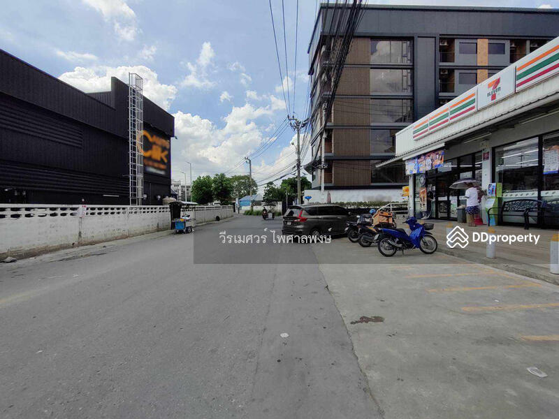 ขายที่ดิน อ่อนนุช ใกล้ Lotus อ่อนนุช 170 m. (เหมาะสร้าง บ้าน + สำนักงาน + Townhome) เนื้อที่ 93 ตร.ว