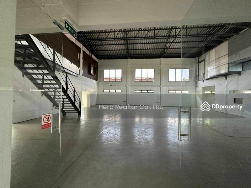 For Rent Warehouse 800 sq.m. Sukhumvit BTS Punnawithi Bangkok BRE19984, Bangkok, Bang Chak, Phra Khanong, Bangkok, , 800 sqm, Warehouse/Factory For Rent, by Hero Realtor Co., Ltd., 10894307 - DDproperty.com