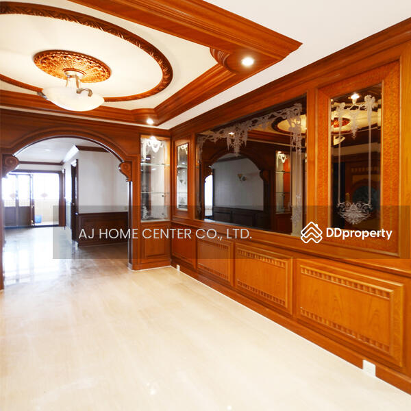 For Sale - The Royal Vibhavadi, Bangkok