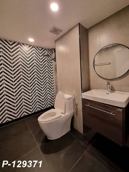 Sarin Place, Bangkok, Ratchadaphisek, Lat Yao, Chatuchak, Bangkok, 2 Bedrooms, 110 sqm, Condo For Sale, by Susira Prueksawun, 10899868 - DDproperty.com