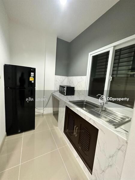 ให้เช่าทาวน์โฮม ม.เซนสิริสปอร์ตทาวน์ แหลมฉบัง ศรีราชา, Chon Buri (Pattaya), Thung Suk La, Si Racha, Chon Buri (Pattaya), 3 Bedrooms, 160 sqm, Townhouse For Rent, by Dusit Saengfa, 10900500 - DDproperty.com