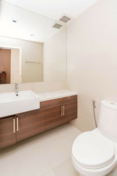 Noble Remix, Bangkok, 772 Soi Sukhumvit 36, Sukhumvit Road, Khong Tan, Khlong Toei, Bangkok, 2 Bedrooms, 183 sqm, Condo For Sale, by Connex Property, 10901691 - DDproperty.com