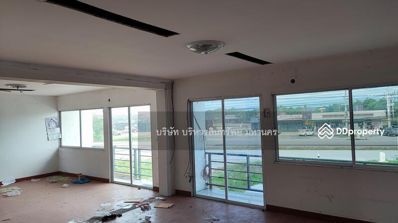 For Sale - Shophouse 26Sqw. Ton Pao San Kamphaeng Chiang Mai., Chiang Mai