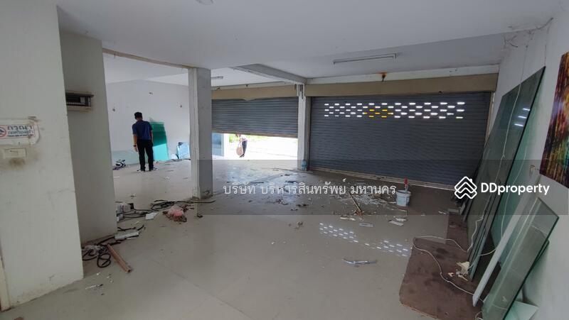 For Sale - Shophouse 26Sqw. Ton Pao San Kamphaeng Chiang Mai., Chiang Mai