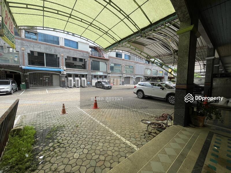 ขายอาคารพาณิชย์ ริมถนนสิรินธร โครงการกรุงธนเมืองแก้ว ตึก 4 ชั้น 7 ระดับ 1 คูหา 29 ตารางวา., Bangkok, Bang Phlat, Bang Phlat, Bangkok, , 350 sqm, Shophouse For Sale, by ธนพล สุธรรมา, 10905956 - DDproperty.com