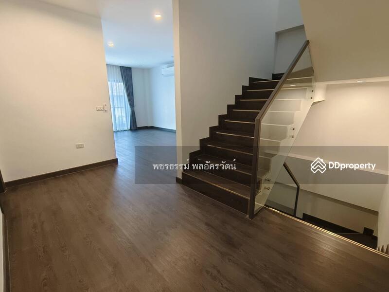 Single house sukhumvit 65, Bangkok, Phra Kanong Nua, Watthana, Bangkok, 4 Bedrooms, 330 sqm, Single Detached House For Rent, by Rattapon Sivamok, 10906450 - DDproperty.com