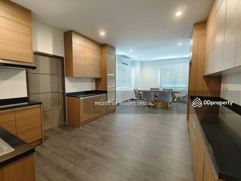 Single house sukhumvit 65, Bangkok, Phra Kanong Nua, Watthana, Bangkok, 4 Bedrooms, 330 sqm, Single Detached House For Rent, by Rattapon Sivamok, 10906450 - DDproperty.com