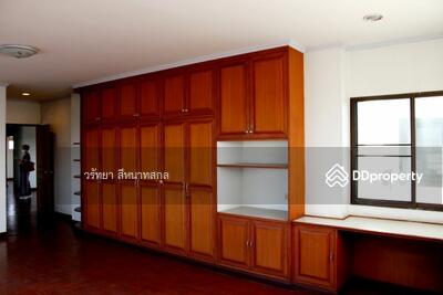 ขาย - ห้องชุด5ชั้น เพื่อการลงทุนและอยู่อาศัย, กรุงเทพ