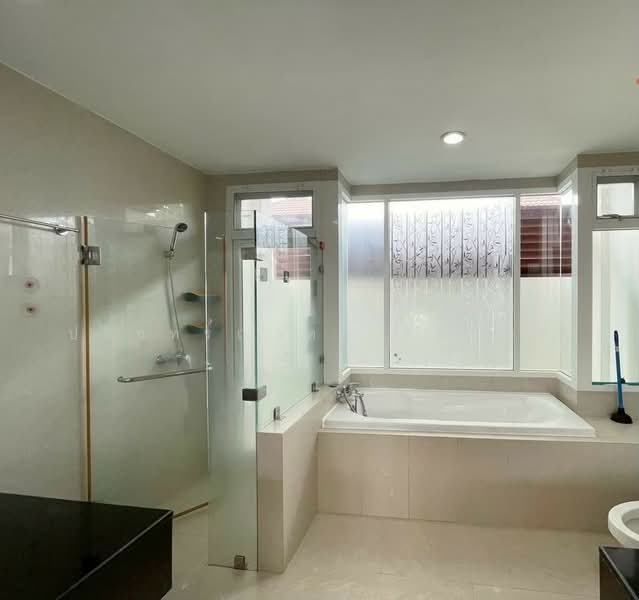 Villa Arcadia Srinakarin : วิลล่า อะคาเดีย ศรีนครินทร์, สมุทรปราการ, ซอย หมู่บ้านวิลล่าอะคาเดียศรีนครินทร์, บางแก้ว, บางพลี, สมุทรปราการ, 388 ตร.ม., บ้านเดี่ยว ให้เช่า, โดย ปรินทร์ญาดา ชิณโชติ, 10907632 - DDproperty.com