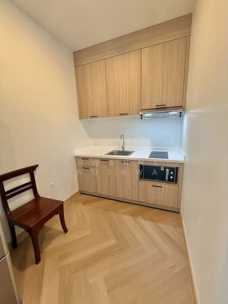 The Light House Sathorn–Chareonnakorn, Bangkok, Chareonnakorn Road, Khlong Ton Sai, Khlong San, Bangkok, 2 Bedrooms, 70 sqm, Condo For Sale, by Suwanna Singsawat, 10909359 - DDproperty.com