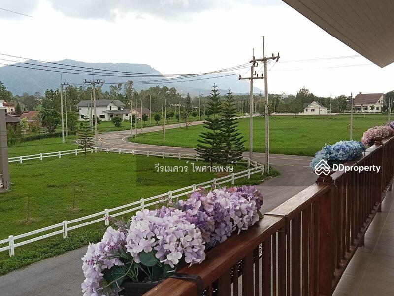 Sale Villa Khao Kho (near the sea fog viewpoint and Wat Phra That Phasornkaew) in area of 259 sq.wah